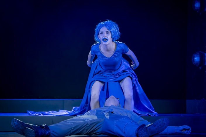 draussen-vor-der-tuer-3825_2400_PRSS